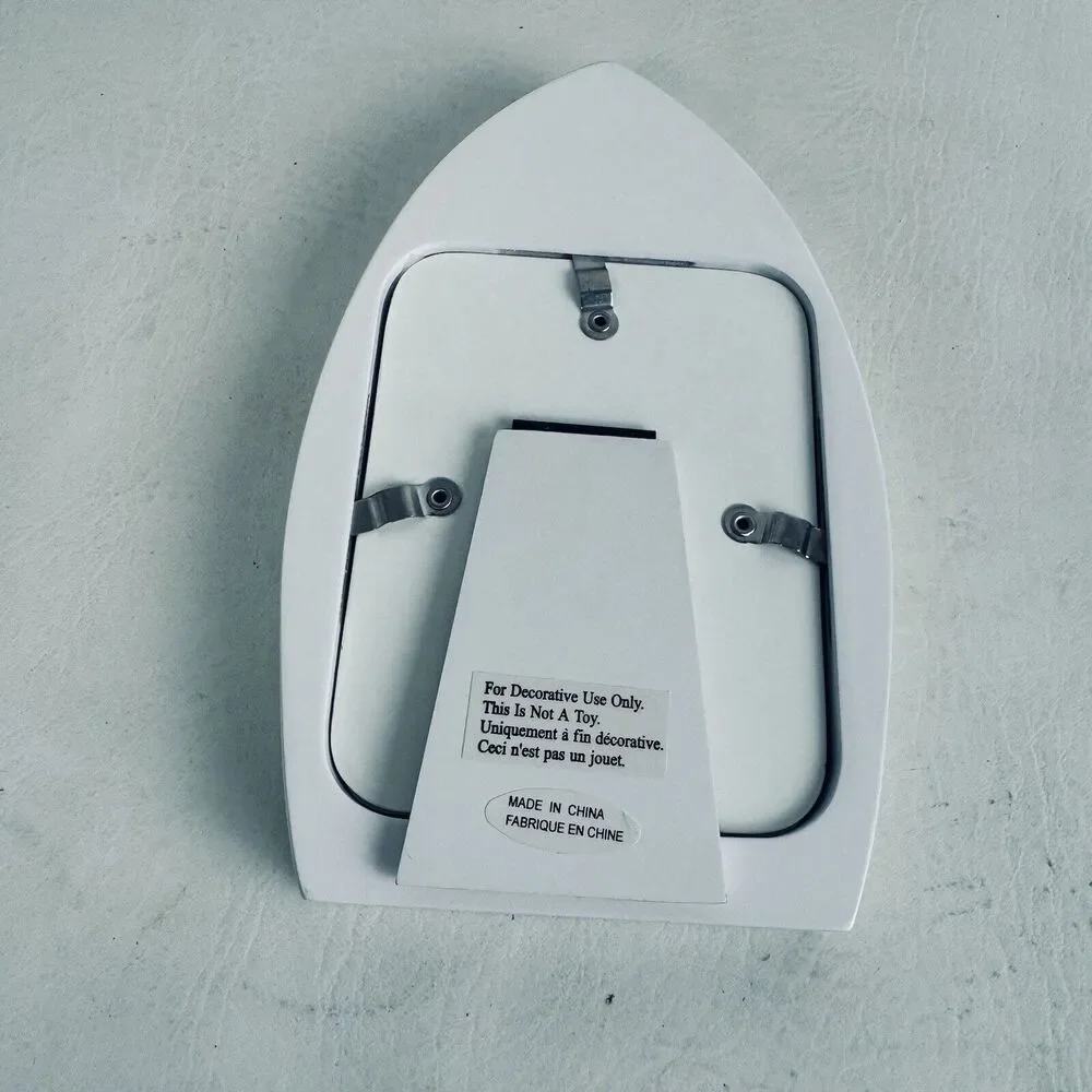 Pottery Barn Regatta Wooden Boat Picture Photo Frame White‎ Red Bedroom Nautical